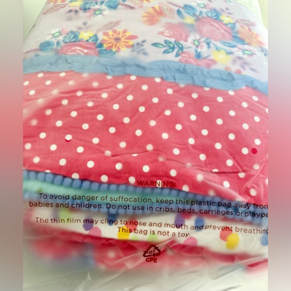 Matilda Jane Going Together Throw Floral Strawberry Blanket New In Bag! - Picture 6 of 7